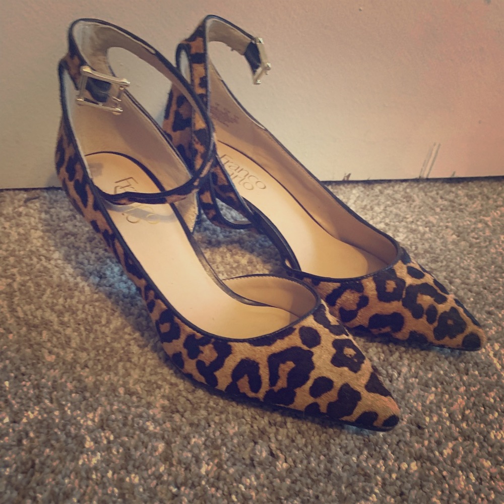 Franco Sarto leopard print kitten heels size 6
